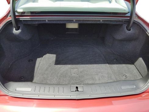 Used 2009 Cadillac DTS w/ Sun And Navigation Package FWD image 11