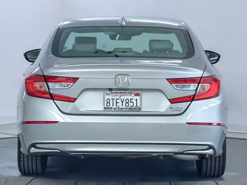 Used 2020 Honda Accord Touring image 7