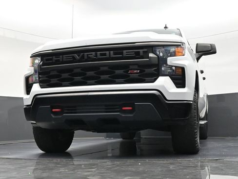 Used 2023 Chevrolet Silverado 1500 Custom Trail Boss AWD/4WD image 26