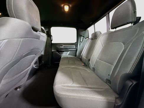 Used 2019 RAM 1500 Big Horn image 25