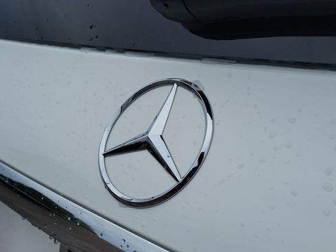 Certified 2026 Mercedes-Benz GLS 580 4MATIC image 35