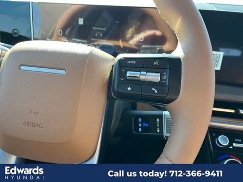 New 2025 Hyundai Santa Fe Limited image 23