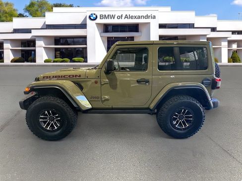 Used 2026 Jeep Wrangler Rubicon AWD/4WD image 8