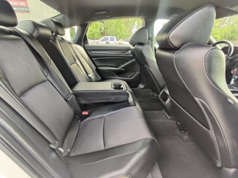 Used 2020 Honda Accord Sport image 16