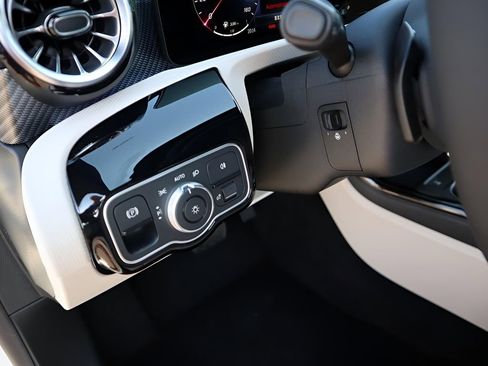 New 2026 Mercedes-Benz CLA 250 4MATIC image 30