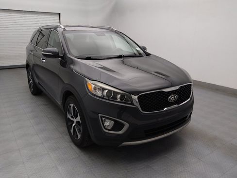 Used 2017 Kia Sorento EX w/ EX V6 Premium Package image 13