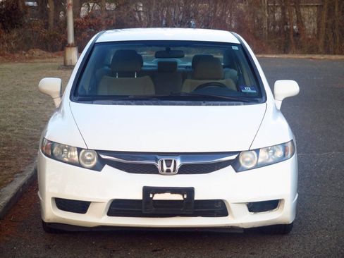 Used 2010 Honda Civic LX image 24
