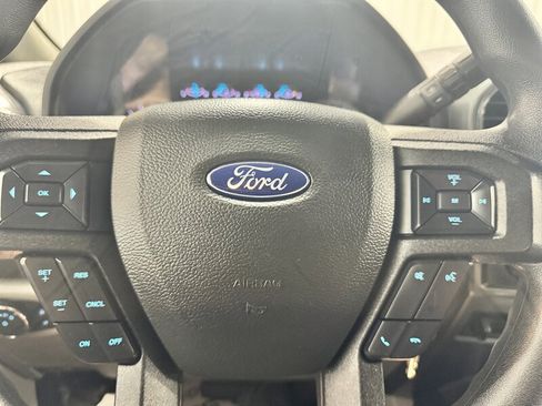 Used 2022 Ford F250 XLT w/ Snow Plow/Camper Package AWD/4WD image 13