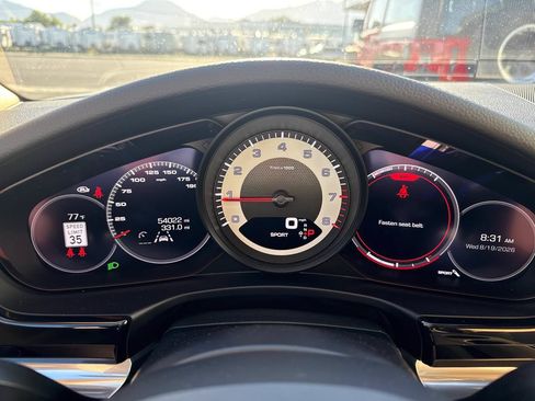Used 2021 Porsche Panamera 4 Executive AWD/4WD image 32