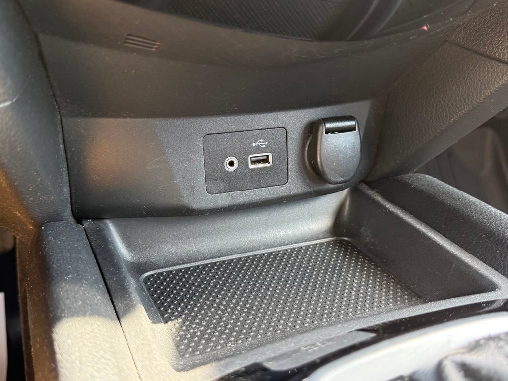 Used 2018 Nissan Rogue S FWD image 46