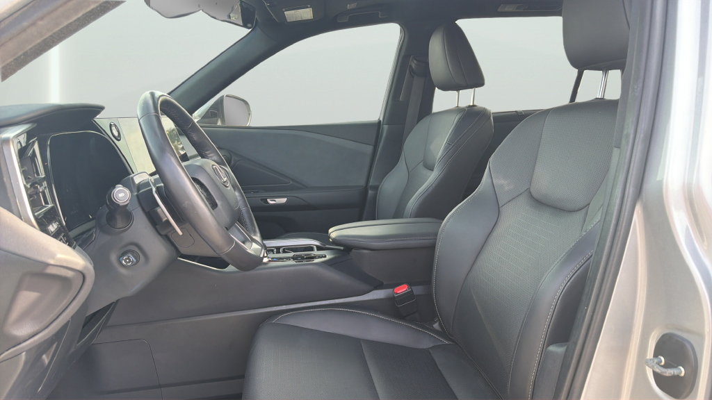 Used 2025 Lexus TX 350 FWD w/ Technology Package image 17