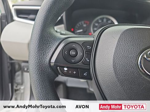 Used 2020 Toyota Corolla LE FWD image 14