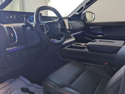 New 2026 Ford Expedition Tremor image 19