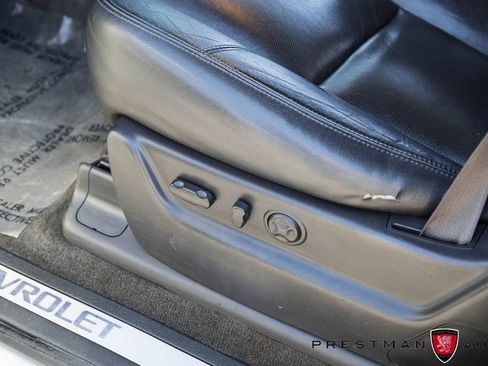 Used 2014 Chevrolet Suburban LTZ AWD/4WD image 24