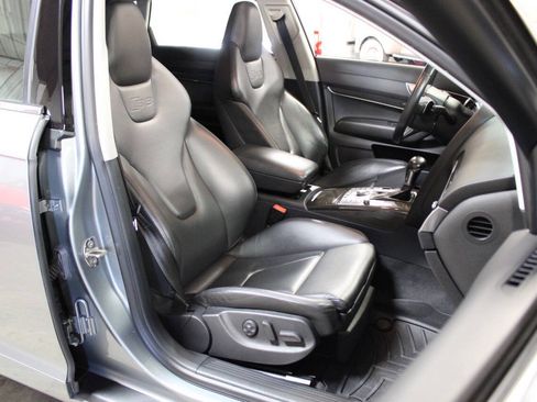 Used 2009 Audi S6 Sedan AWD/4WD image 24
