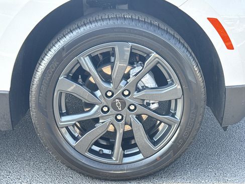 Used 2023 Chevrolet Equinox RS AWD/4WD image 31