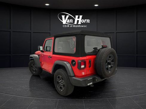 Used 2024 Jeep Wrangler Sport AWD/4WD image 5