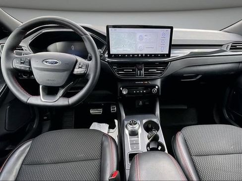 Used 2024 Ford Escape ST-Line w/ Tech Pack #1 AWD/4WD image 7