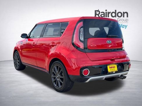 Used 2018 Kia Soul ! w/ Tech Package FWD image 5