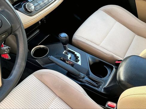 Used 2013 Toyota RAV4 XLE FWD image 18