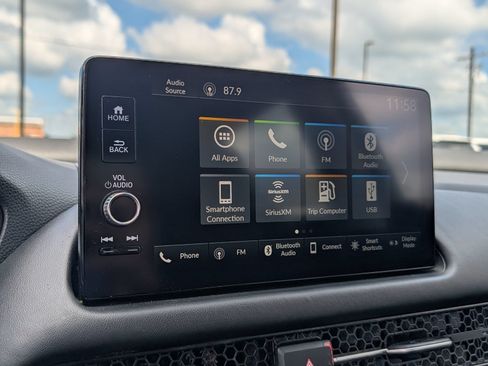 Used 2023 Honda HR-V EX-L image 24