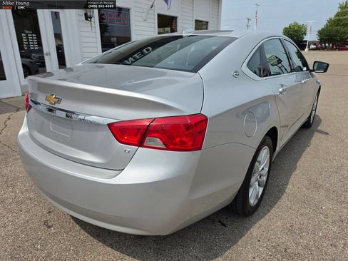 Used 2016 Chevrolet Impala LT FWD image 5