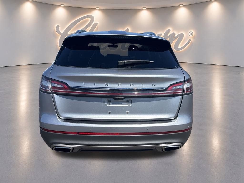 Used 2023 Lincoln Nautilus Reserve AWD/4WD image 4