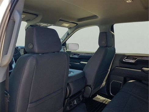 New 2026 GMC Sierra 1500 Elevation image 12