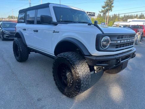 Used 2023 Ford Bronco Black Diamond AWD/4WD image 7
