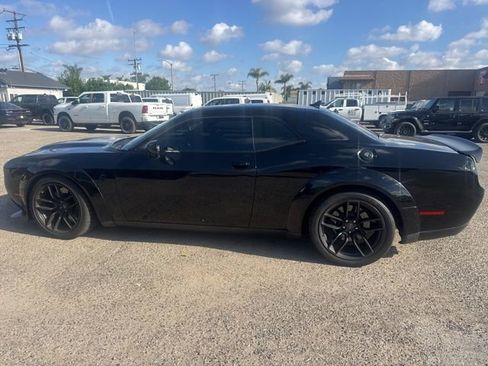 Used 2019 Dodge Challenger SRT Hellcat Redeye RWD image 8