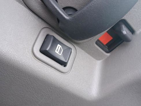 Used 2024 GMC Savana 2500 w/ Driver Convenience Package RWD image 12