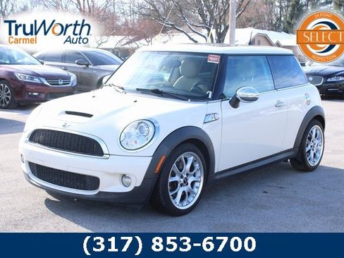 Used 2010 MINI Cooper S image 1