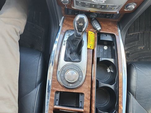 Used 2018 INFINITI QX80 4WD w/ Driver Assistance Package image 22