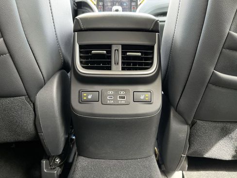 Certified 2025 Subaru Outback Touring XT w/ Popular Package #2 AWD/4WD image 44