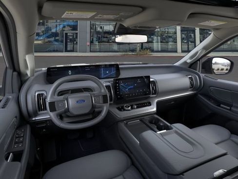 New 2026 Ford Expedition Active RWD image 9