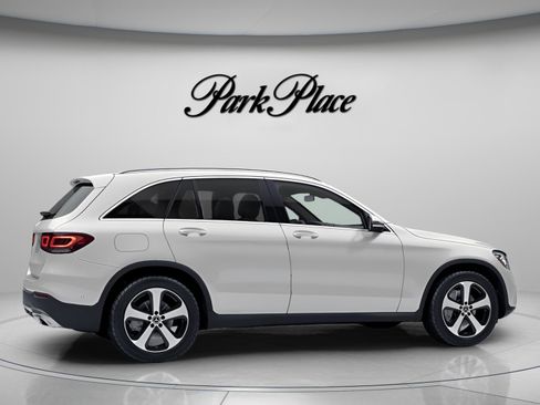 Used 2020 Mercedes-Benz GLC 300 image 24