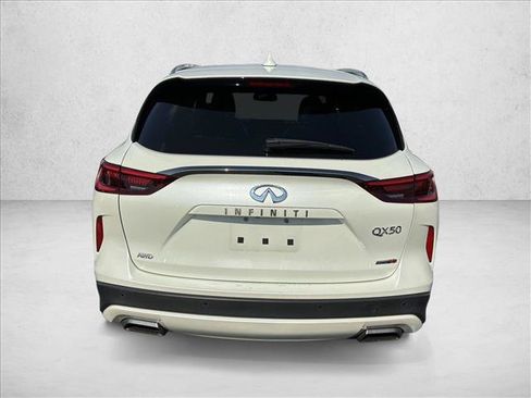 Used 2020 INFINITI QX50 Essential w/ Edition 30 Package AWD/4WD image 6