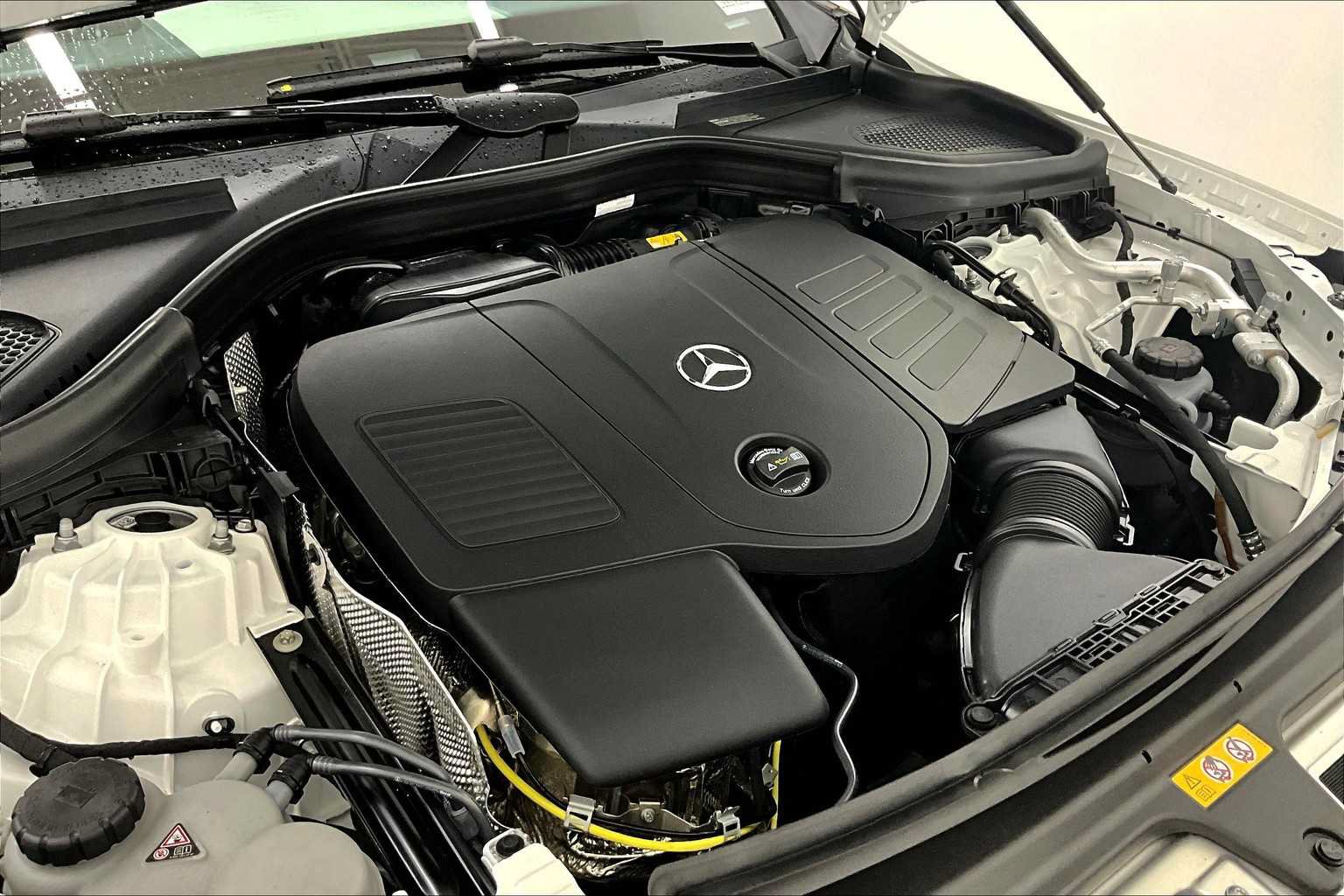 Used 2026 Mercedes-Benz GLC 300 image 17