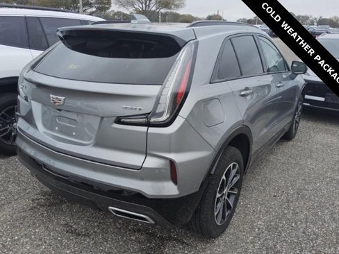 Used 2024 Cadillac XT4 Sport image 3