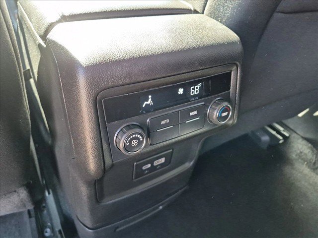 Certified 2023 GMC Acadia SLE FWD image 17