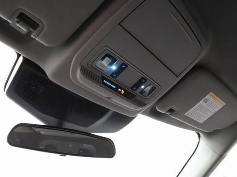 Used 2023 Ford Explorer XLT w/ Equipment Group 202A image 39