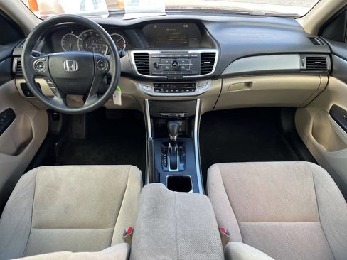 Used 2013 Honda Accord LX image 15