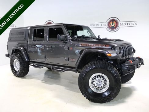 Used 2026 Jeep Gladiator Mojave AWD/4WD image 1