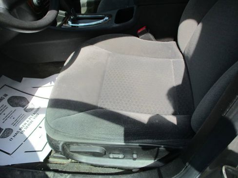 Used 2007 Chevrolet Impala LT FWD image 12