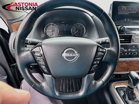 Used 2024 Nissan Armada SL w/ Captain's Chairs Package AWD/4WD image 10
