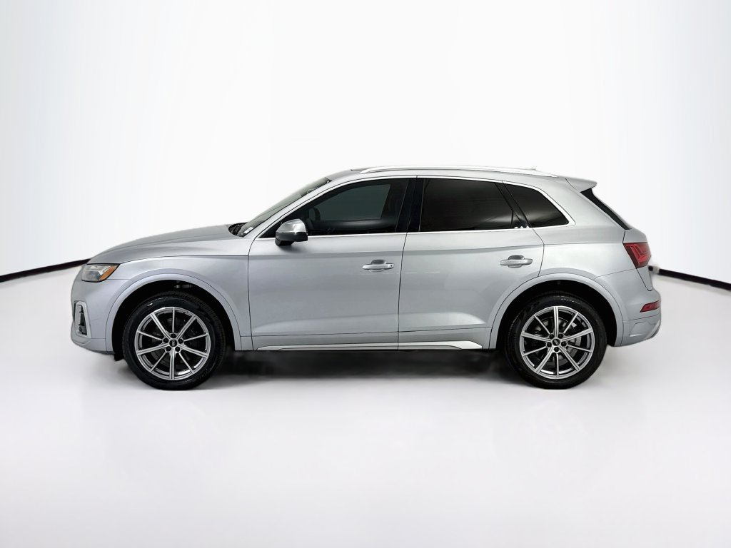 Certified 2023 Audi SQ5 Premium Plus w/ Premium Plus Package AWD/4WD image 8