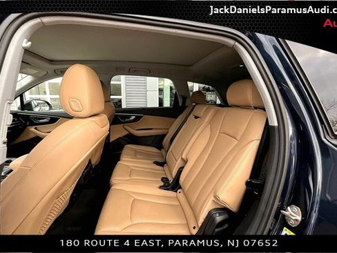 Used 2023 Audi Q7 2.0T Premium Plus image 18