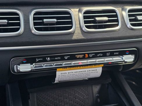 New 2026 Mercedes-Benz GLS 450 4MATIC image 29