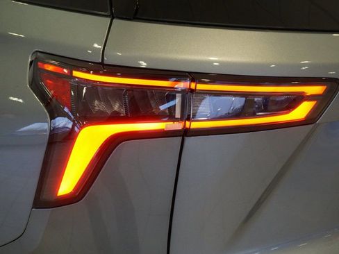 New 2026 Chevrolet Equinox LT w/ Convenience Package II image 29