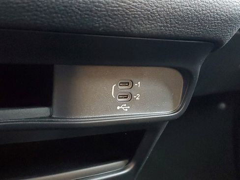 New 2026 Chrysler Pacifica Select image 27